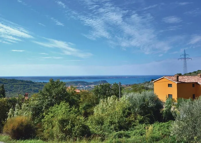 Awesome In With Wifi * イゾラ