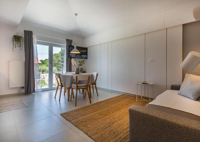 アパート Awesome In With Wifi